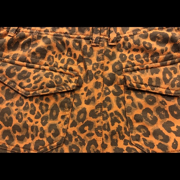 Sanctuary x Anthropology Leopard Print Jogger - Picture 6 of 8